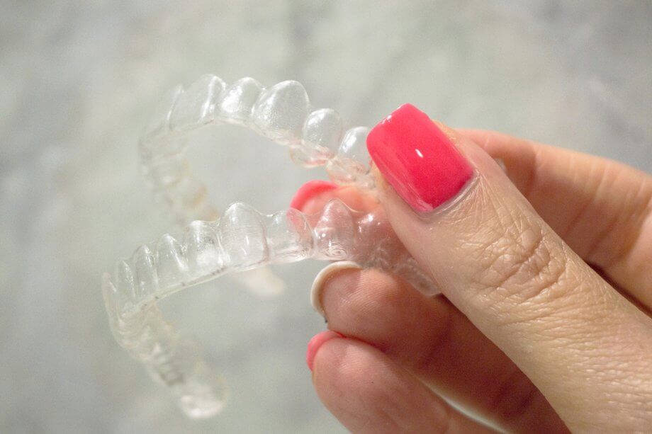 How Do You Clean Invisalign Retainers & Trays?